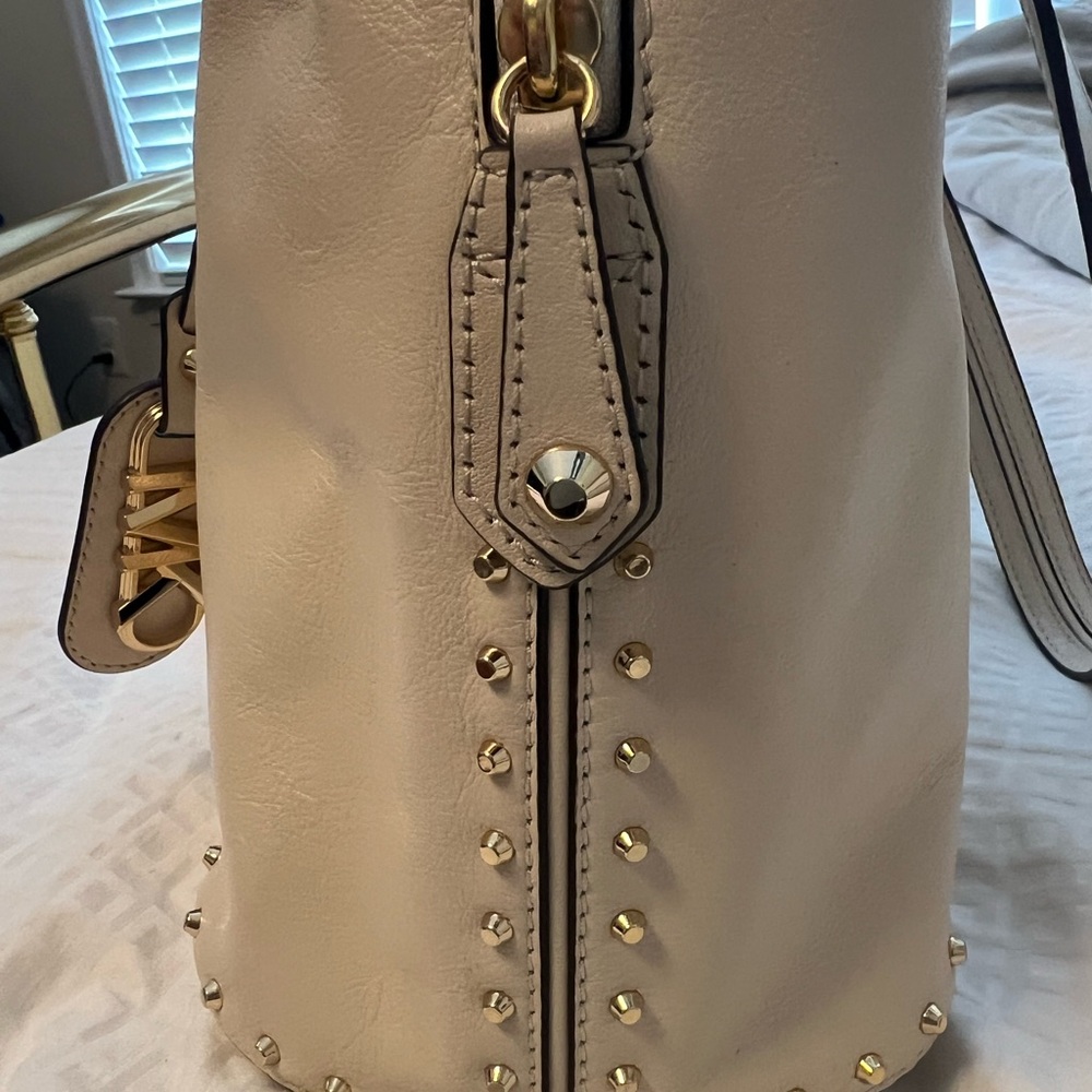 Michael Kors ShoulderTote